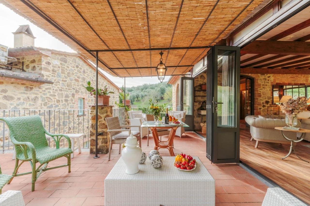 Villa Veranda, A Romantic Farmhouse With Pool Larciano المظهر الخارجي الصورة